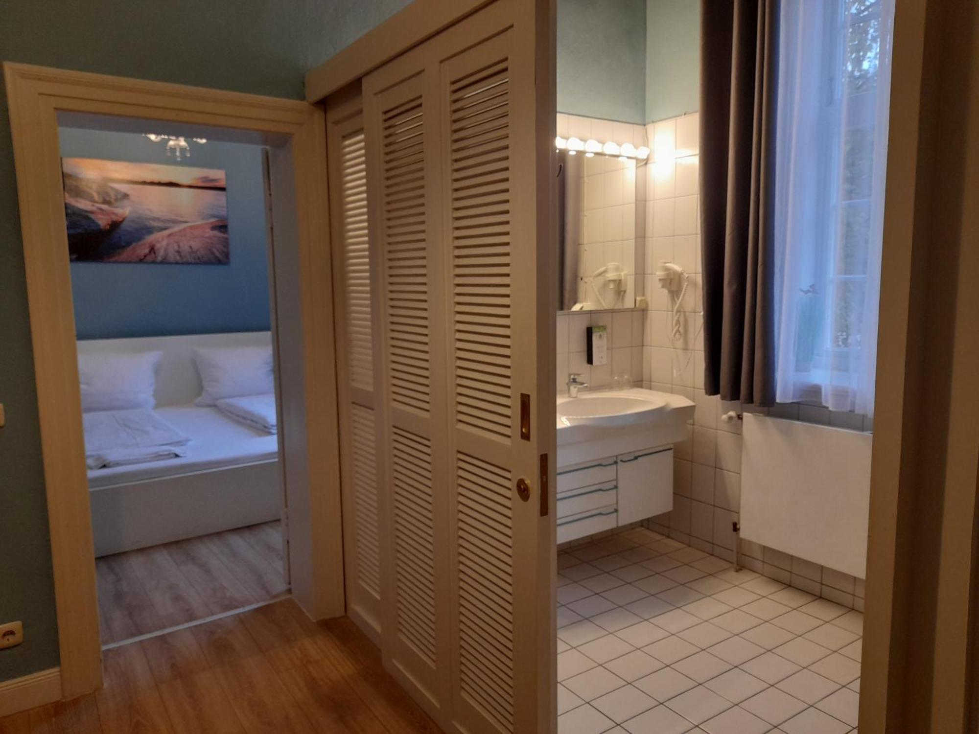 Hotel Pelli Hof Rendsburg By Tulip Inn Buitenkant foto